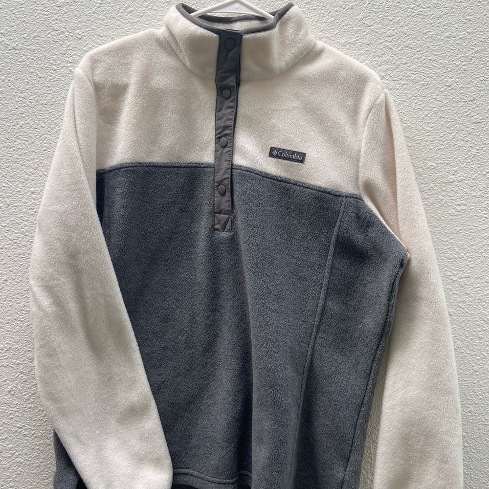 Columbia fleece button up